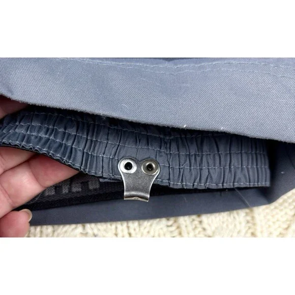 Men’s Helly Hansen VTG Sz Med/Mod Sz XS Tech Utility Grey Snowboarding Ski Pants - Picture 6 of 8